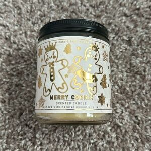 BBW Bath & Body Works Merry Cookie Holiday candle discontinued